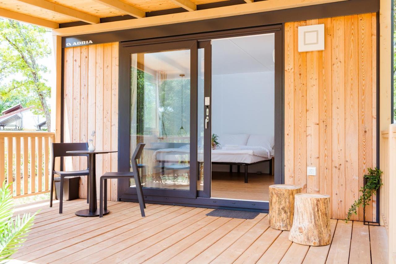 Mobile Homes Casapini In Fkk Camping Solaris Porec Exterior photo