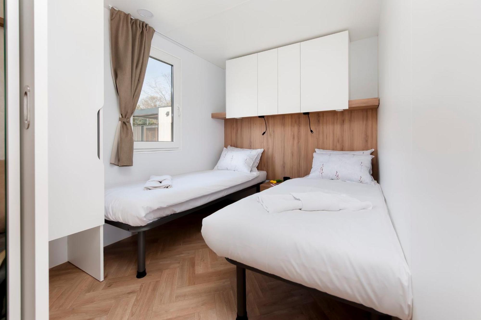 Mobile Homes Casapini In Fkk Camping Solaris Porec Exterior photo